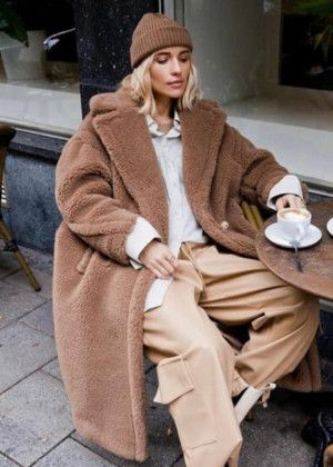 Fur coat #21112483
