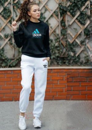 Tracksuit #21130257