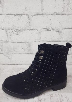 Boots #20773732