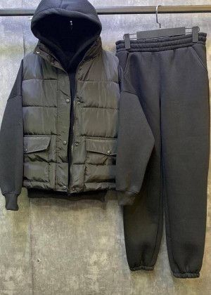 Tracksuit #21090974