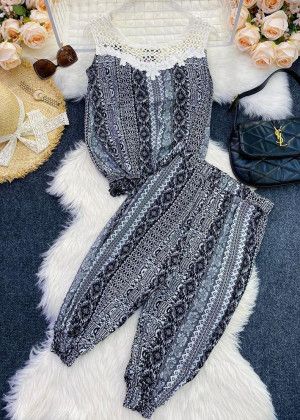 Suit (blouse and shorts) #20970730