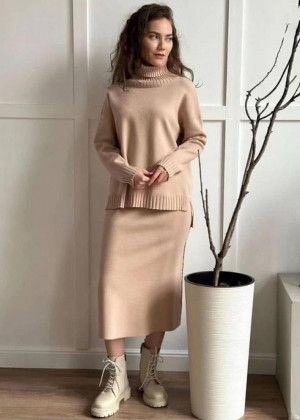 Suit (sweater and skirt) #21109828